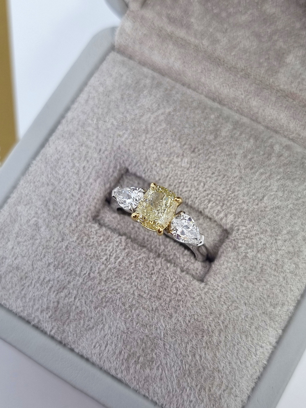 Украшение NO NAME  Кольцо С Бриллиантом 1,50 Ct. W To X Range/Vs1   