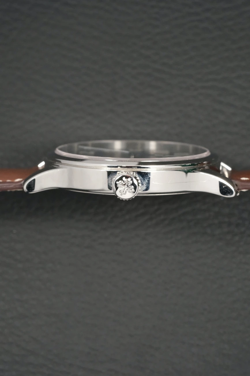 Часы Patek Philippe  Calatrava Pilot 5522A Calatrava Steel "New York" Limited  5522A-001