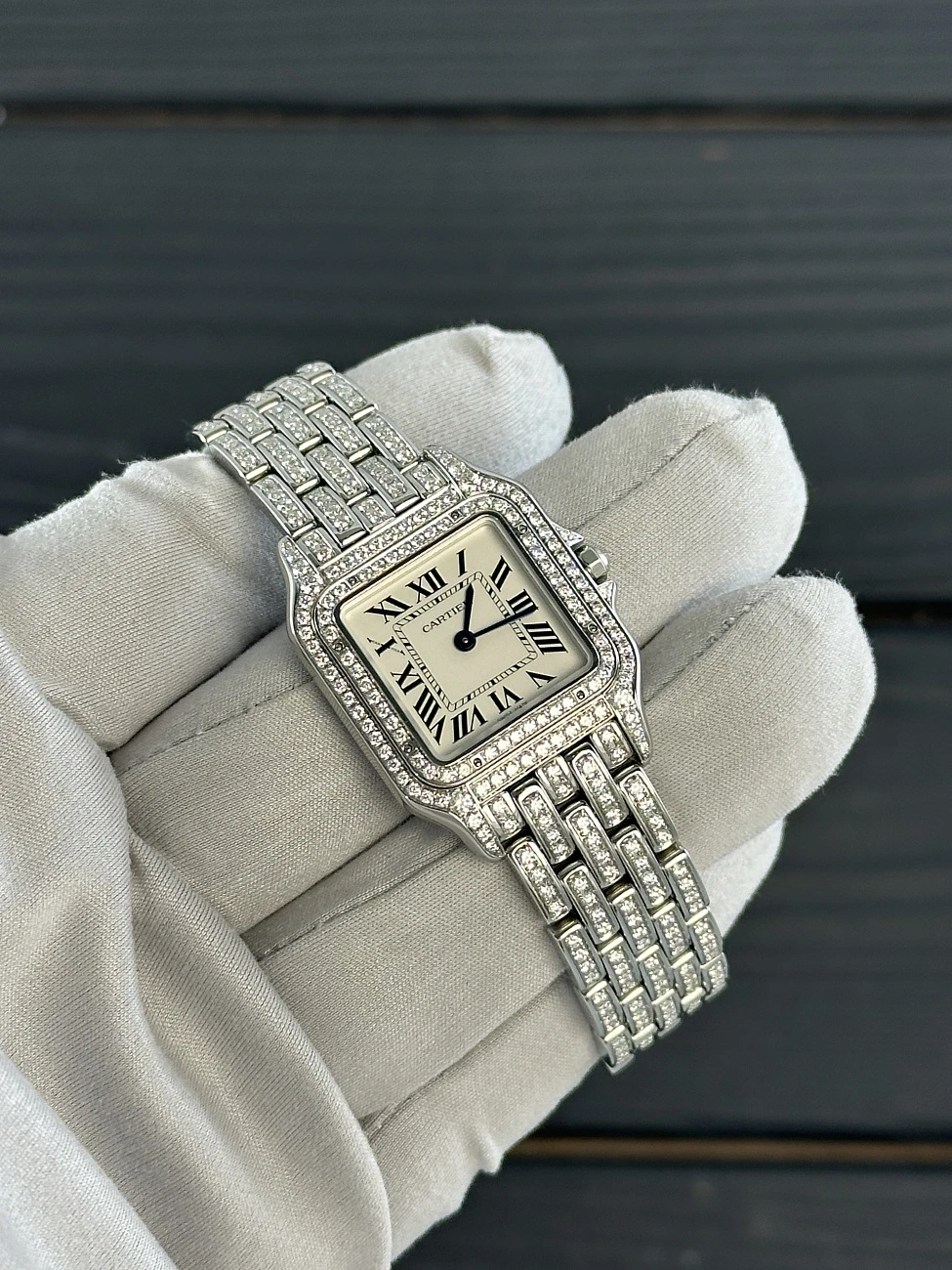 Часы Cartier  Medium Panthere De Cartier Custom Diamonds Full Pave  WSPN0015 FIX