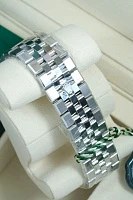 Часы Rolex  Land Dweller 40 Steel  127334