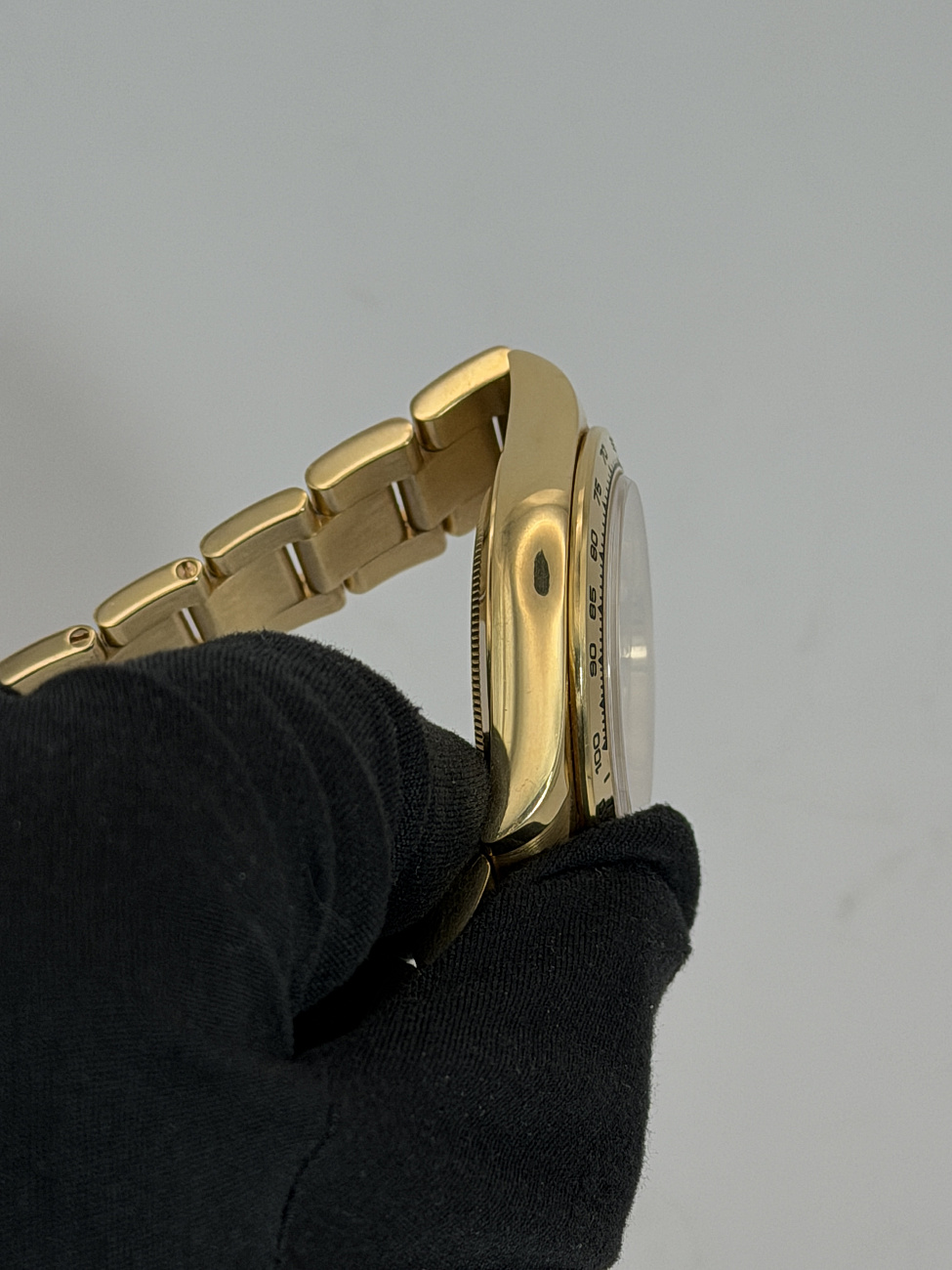 Часы Rolex  Cosmograph Daytona 40Mm Yellow Gold  116508