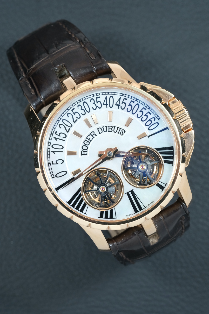 Часы Roger Dubuis  Excalibur Double Tourbillon Rose Gold Mother Of Pearl Dial  EX45 01 5 N1.67A