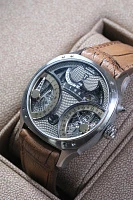 Часы Anton Suhanov (Антон Суханов)  Racer Retro Limited Edition 39Mm Gmt  Racer Retro