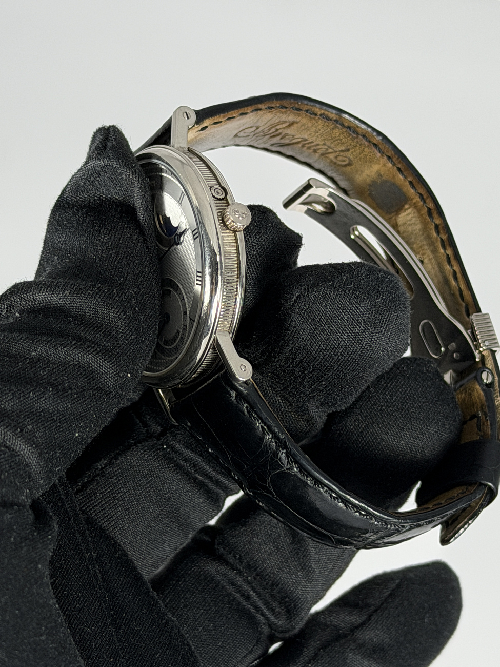 Часы Breguet  Classique Power Reserve White Gold 35.5 mm  3130BB/11/986