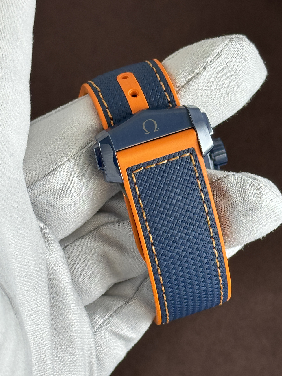 Часы Omega  Seamaster Planet Ocean 600M Co-Axial Master Chronometer 43.5 Mm Automatic Big Blue Ceramic  215.92.46.22.03.001