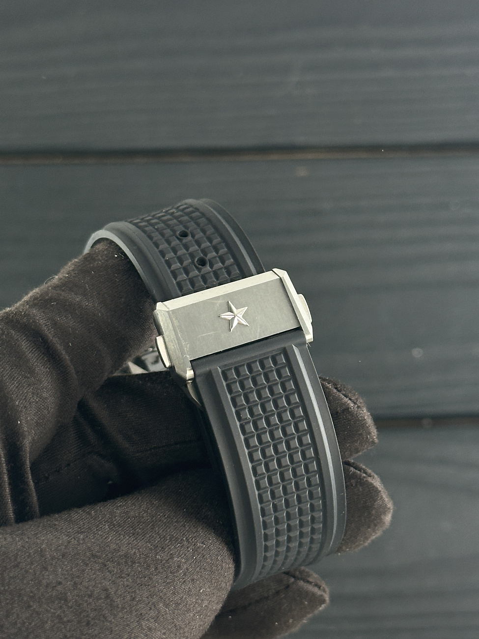 Часы Zenith  Defy El Primero Titanium 44 Mm  95.9000.9004/78.R782