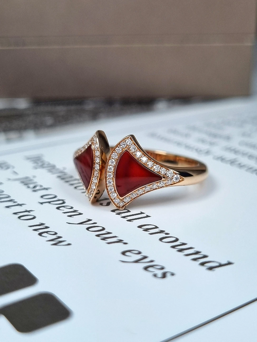 Украшение Bvlgari  Divas’ Dream Ring  360082 