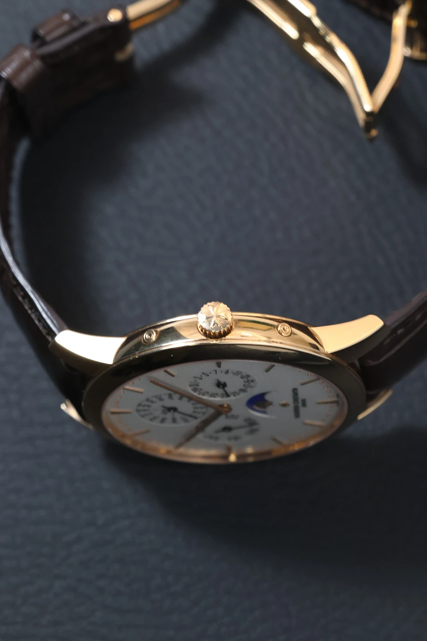 Часы Vacheron Constantin  Patrimony Perpetual Calendar Ulyta-Thin Rose Gold 41 mm  43175/000R-9687
