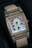 Часы De Grisogono  Instrumentino Uno Mother Of Pearl  INSTRUMENTINO