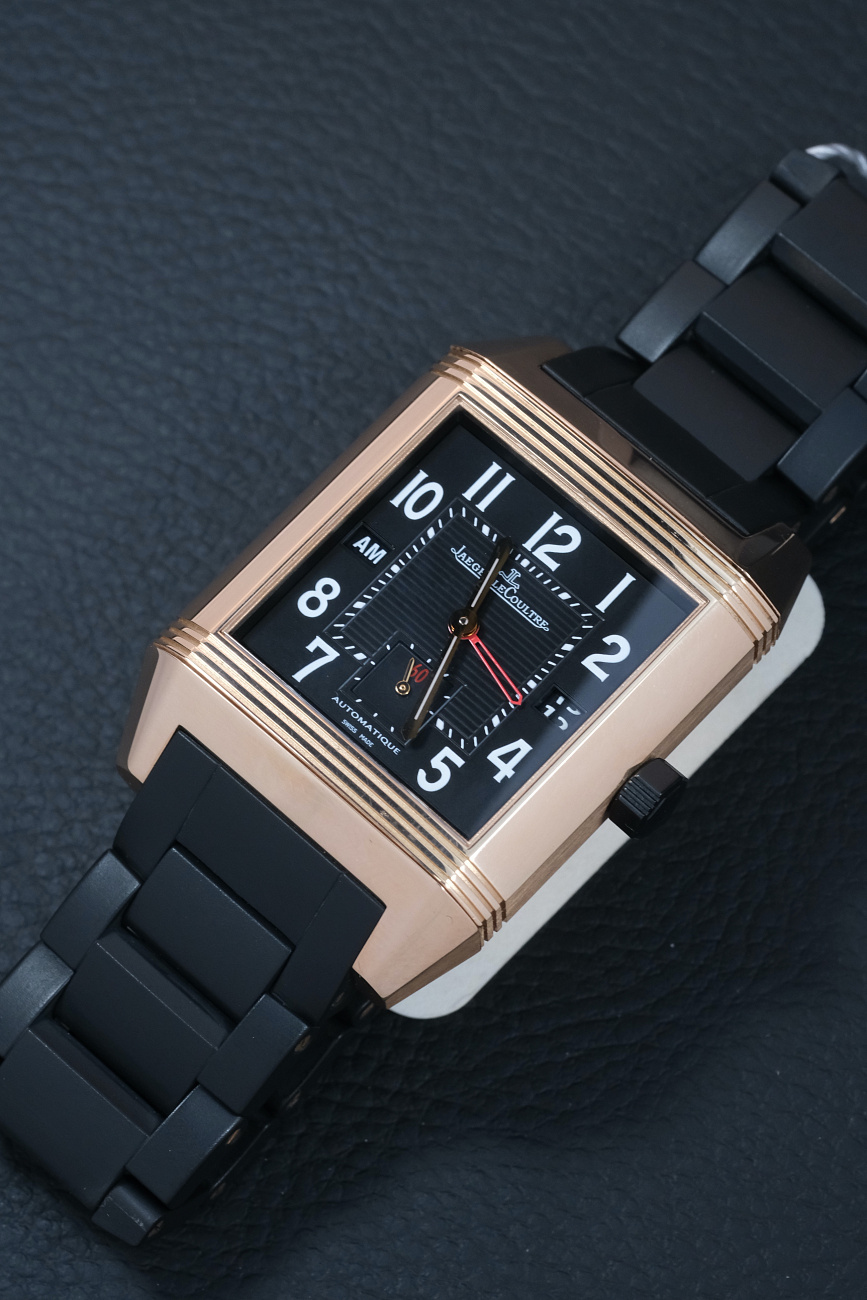 Часы Jaeger-LeCoultre  Reverso Hometime Black  Q7002672