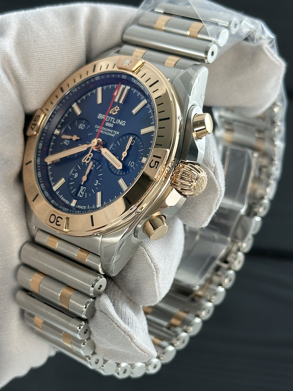 Breitling в наличии в Москве в &quot;Мануфактуре&quot;! 