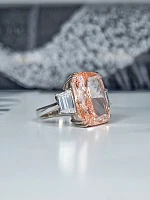 Украшение No Name  Кольцо 3,13 гр. (15,66 ct.) Fancy Vivid Pink/VS1 (Ограненный синтетический алмаз)   