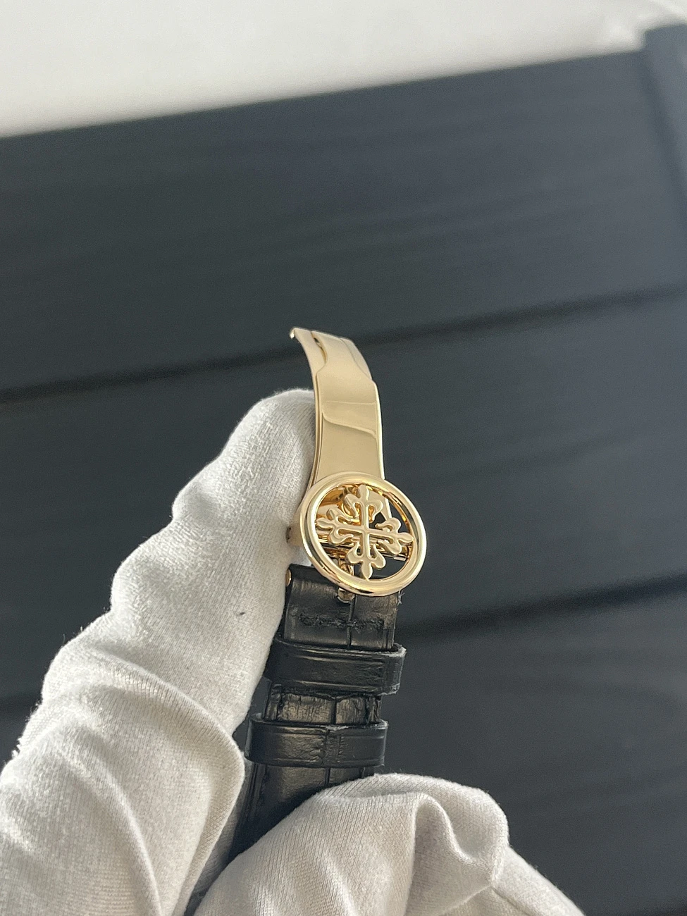 Часы Patek Philippe  Calatrava Travel Time Rose Gold  5134R