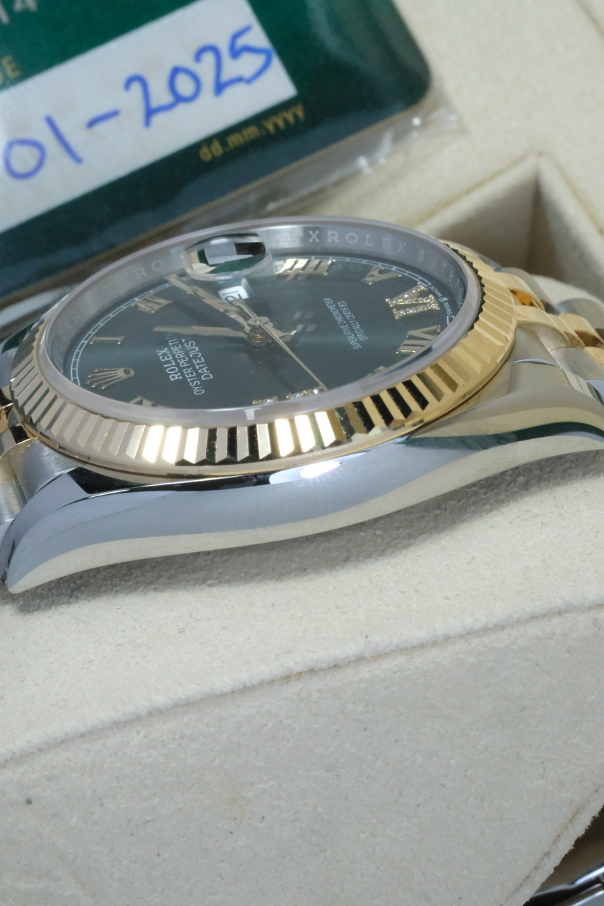 Часы Rolex  Datejust 36 Steel Yellow Gold Green Dial  m126233-0025