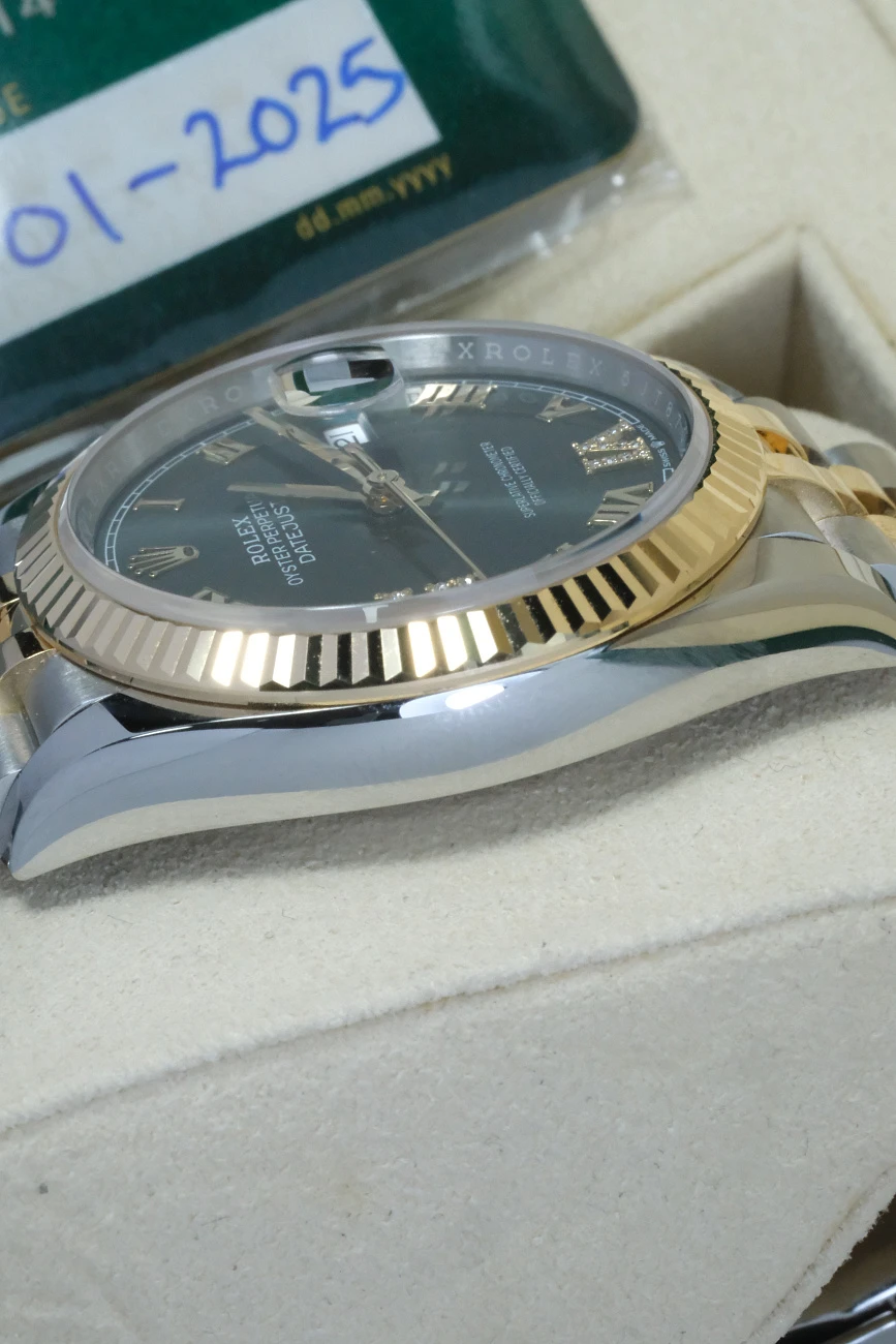 Часы Rolex  Datejust 36 Steel Yellow Gold Green Dial  m126233-0025