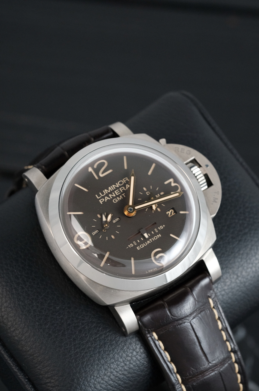 Часы Panerai  Luminor 1950 8 Days Equation Of Time Titanium  PAM00656