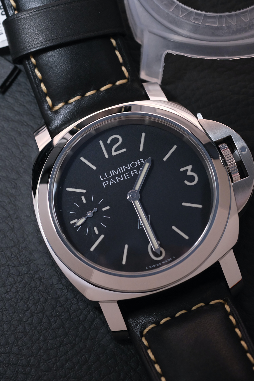 Часы Panerai  Luminor Logo 44 Mm Steel  PAM01084
