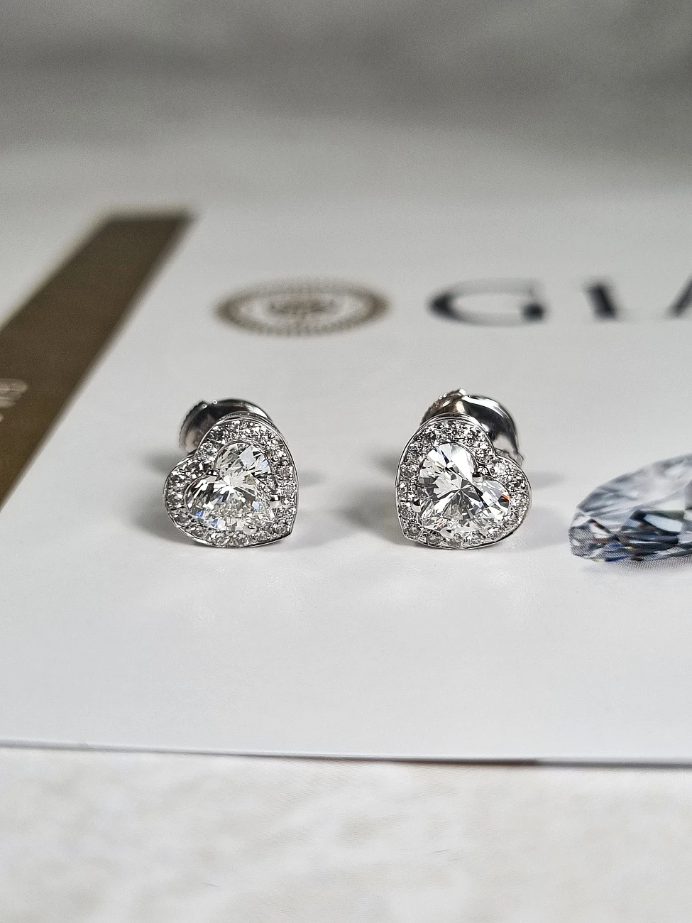 Украшение GIA  Серьги 0,73/0,74 Ct. H/Vs   