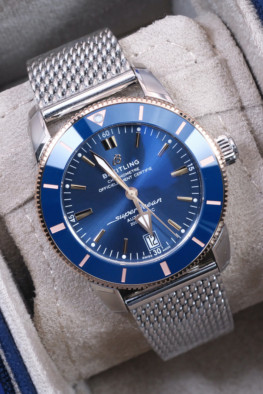 Часы Breitling  Superocean Heritage Automatic B20 42  UB2010161C1A1