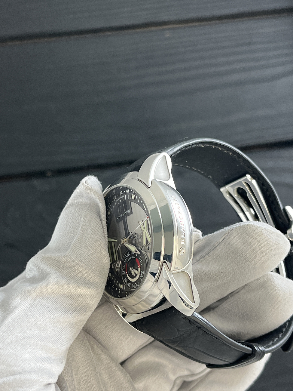 Часы Blancpain  L Evolution Semainier Grande Date 8 Days 43Mm  8837-1134-53B