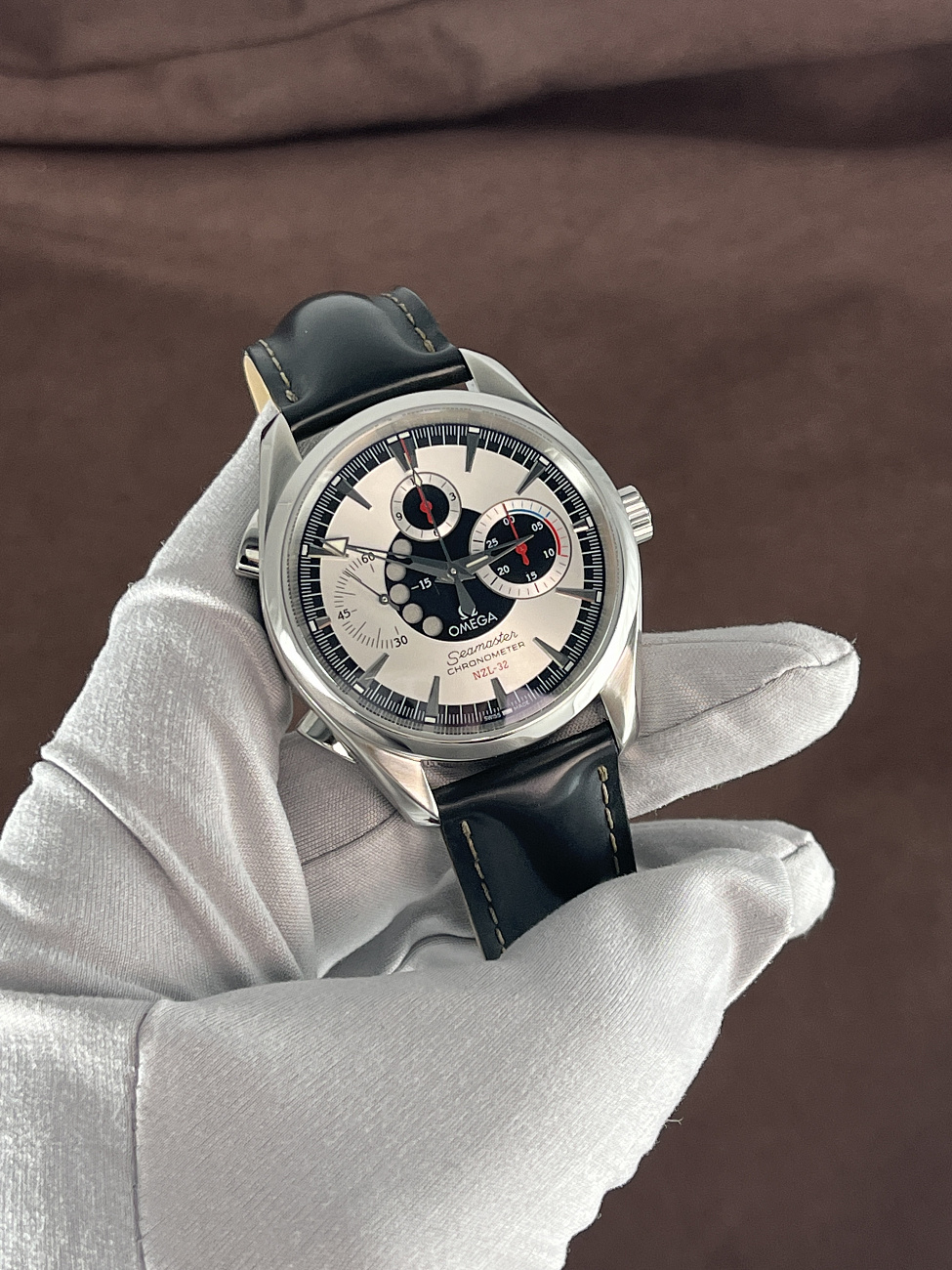 Часы Omega  Seamaster Chronometer Nzl-32  2813.30.81