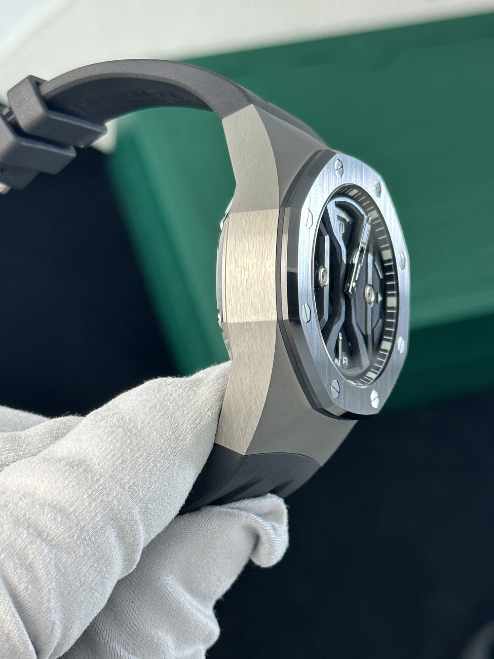 Часы Audemars Piguet  Royal Oak Concept Gmt Tourbillon 44 Mm  26560IO.OO.D002CA.01