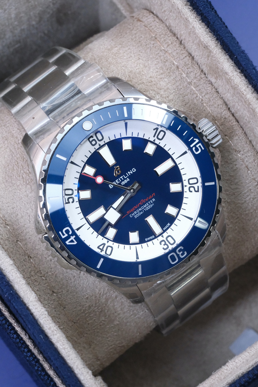 Часы Breitling  Superocean 46  A17378E71C1A1