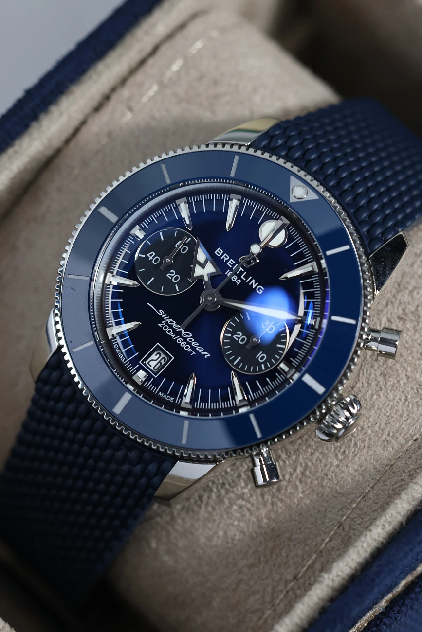 Часы Breitling  Superocean Heritage B01 Chronograph 42 Blue Rubber  AB0156161C1S1