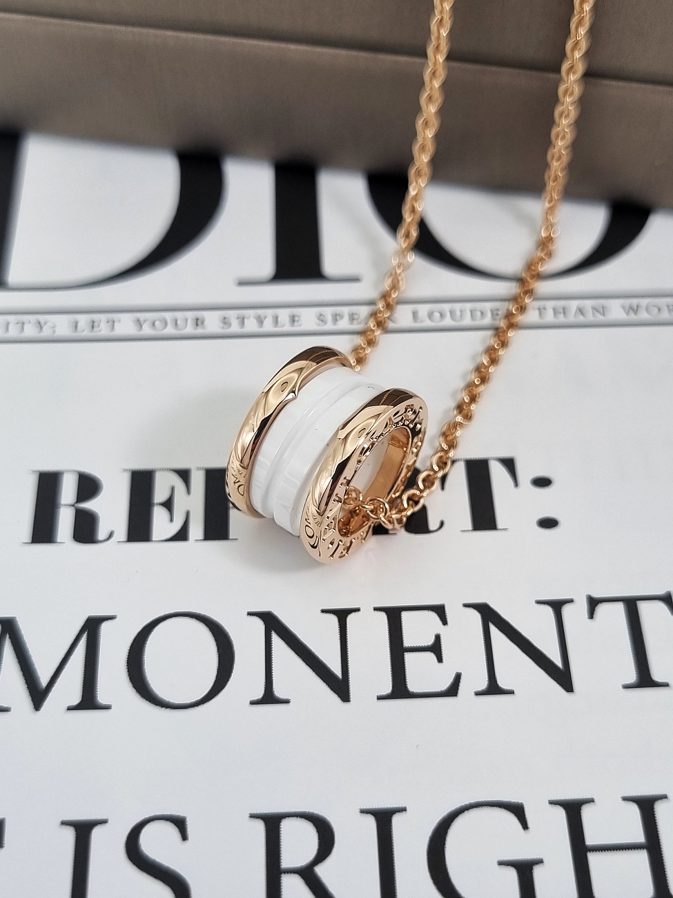 Украшение Bvlgari  B.zero1 Necklace 346082  346082 