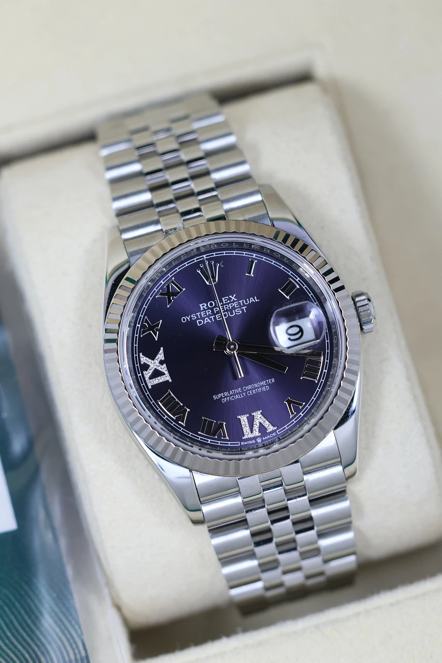 Часы Rolex  Datejust 36Mm Steel &amp; White Gold Purple Dial Oyster  126234
