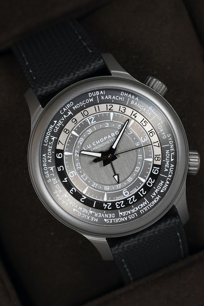 Часы Chopard  L.U.C Time Traveler One Black  168574-3008 