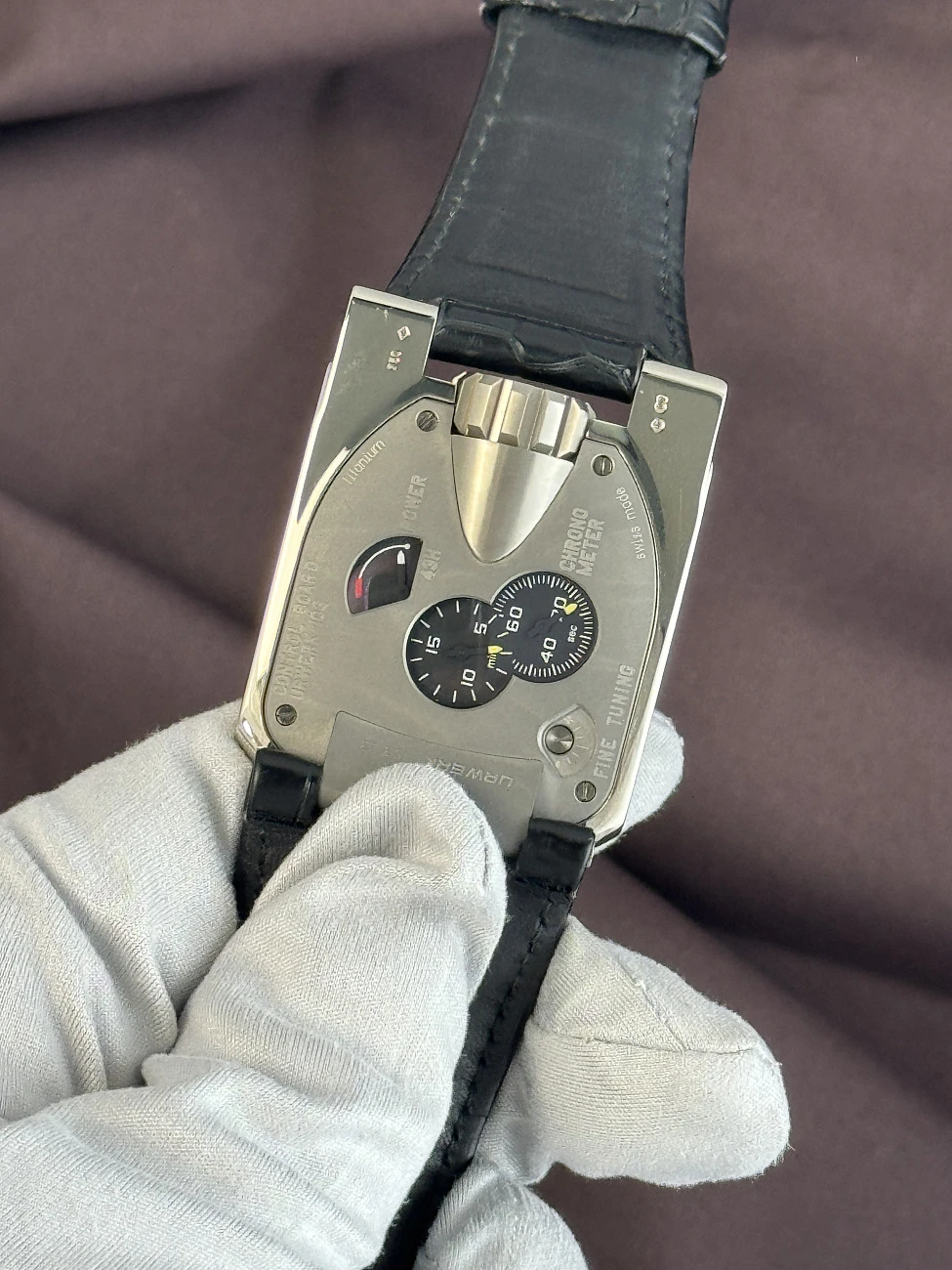 Часы Urwerk  Urwerk 103  UR103