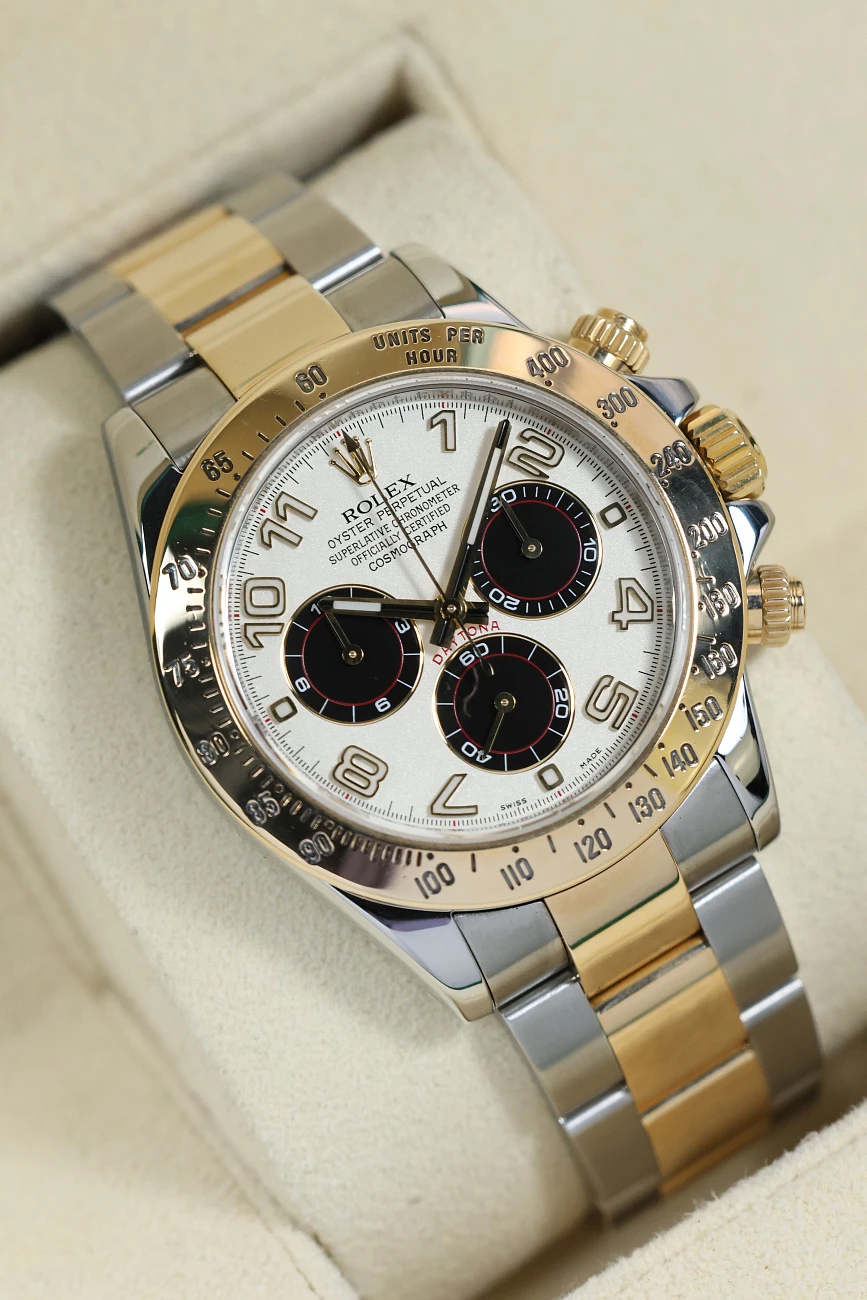 Часы Rolex  Oyster Perpetual Cosmograph Daytona White Racing Dial  116523