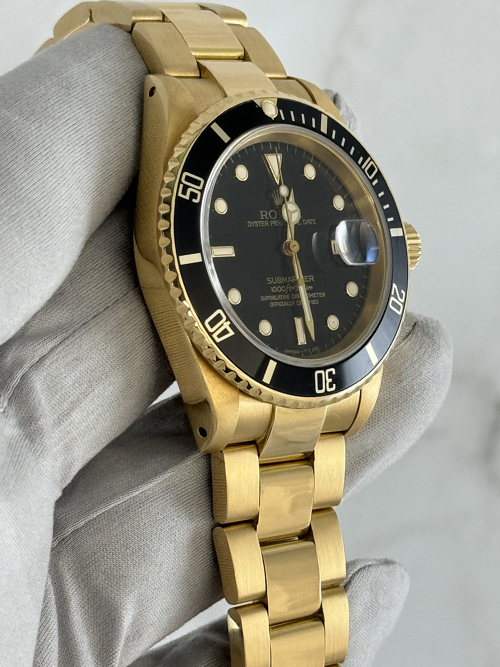 Часы Rolex  Submariner Yellow Gold Watch Black Dial  16618