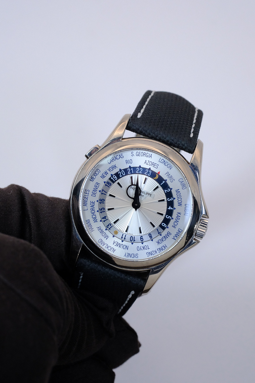 Часы Patek Philippe  Complications World Timer   5130G-001