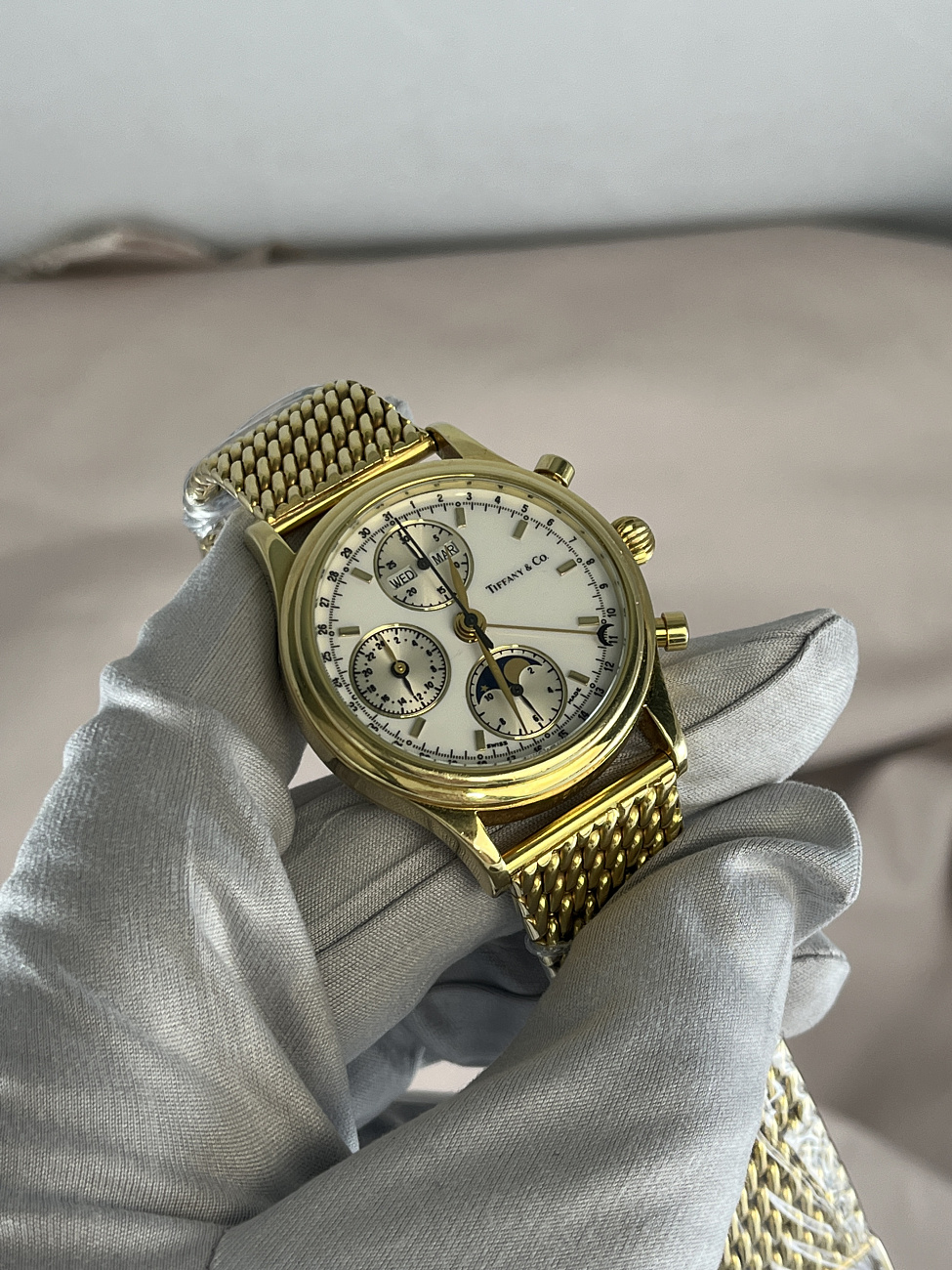 Часы Tiffany & Co  Moonphase Chronograph 18K Gold  