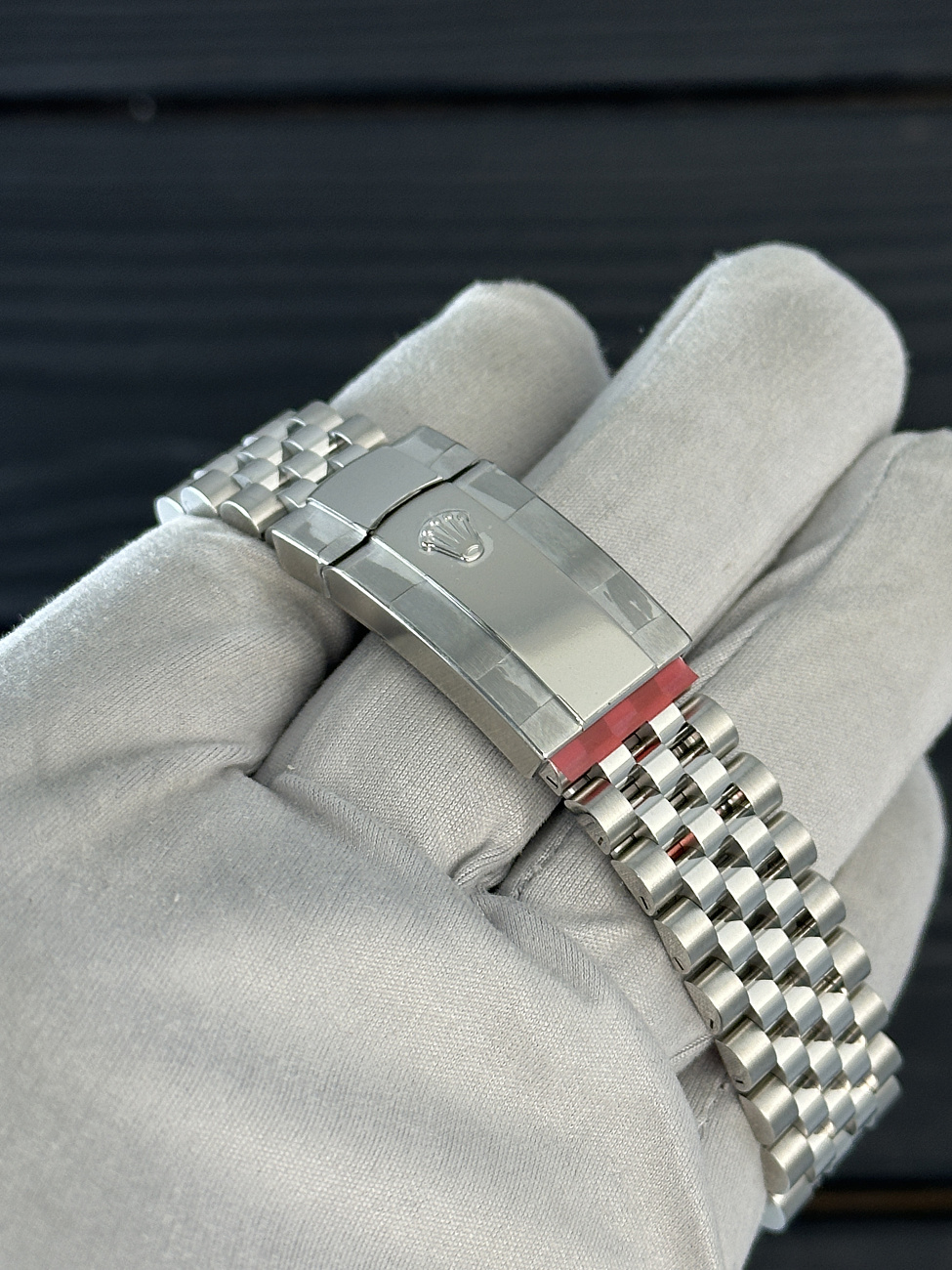 Часы Rolex  Oyster Perpetual Datejust 36 Diamonds Bezel Flutted Motif  126284RBR