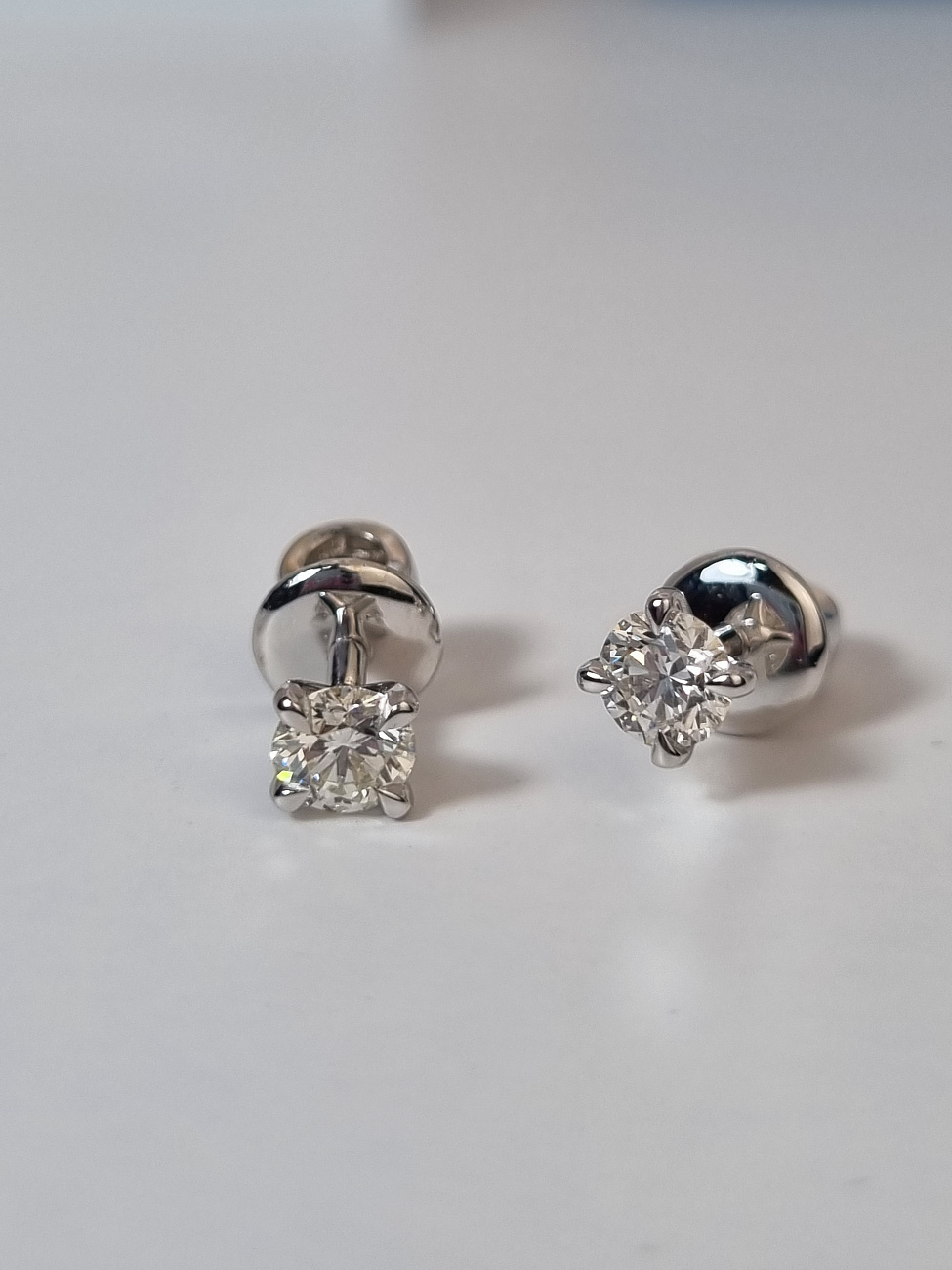 Украшение NO NAME  Серьги 0,32/0,32 Ct. I/Vs1   