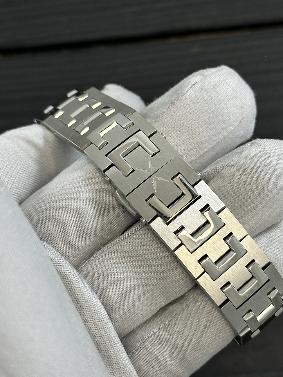 Часы Czapek  Antarctique Passage De Drake S Blue  BLUE S DI