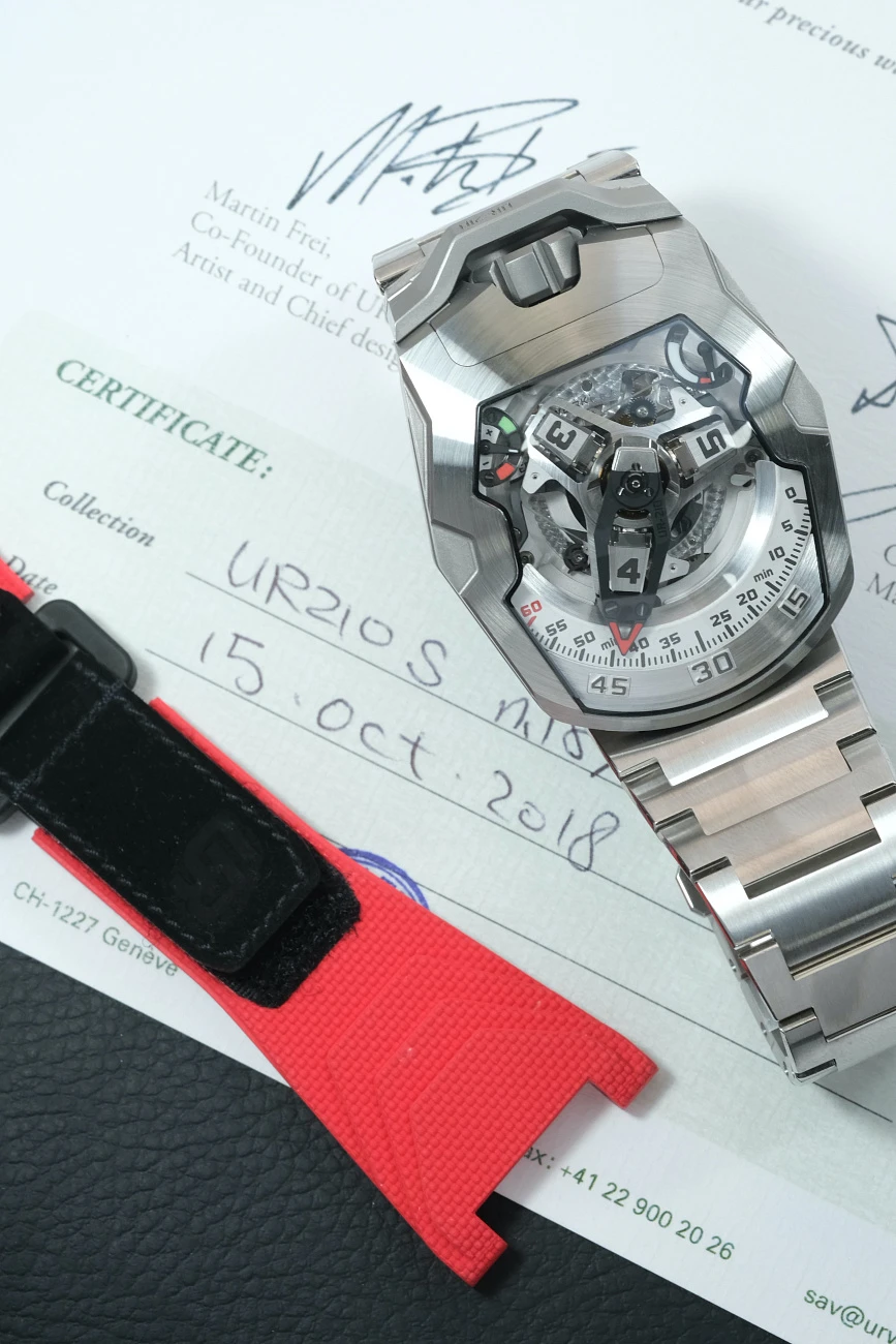 Часы Urwerk  Ur-210 Steel Limited Edition  UR210