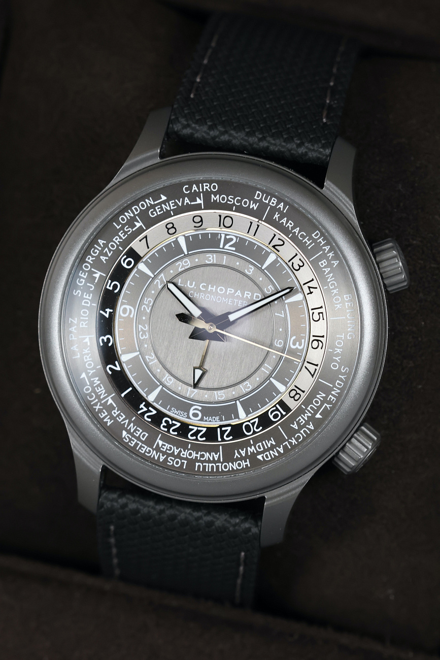 Часы Chopard  L.U.C Time Traveler One Black  168574-3008 