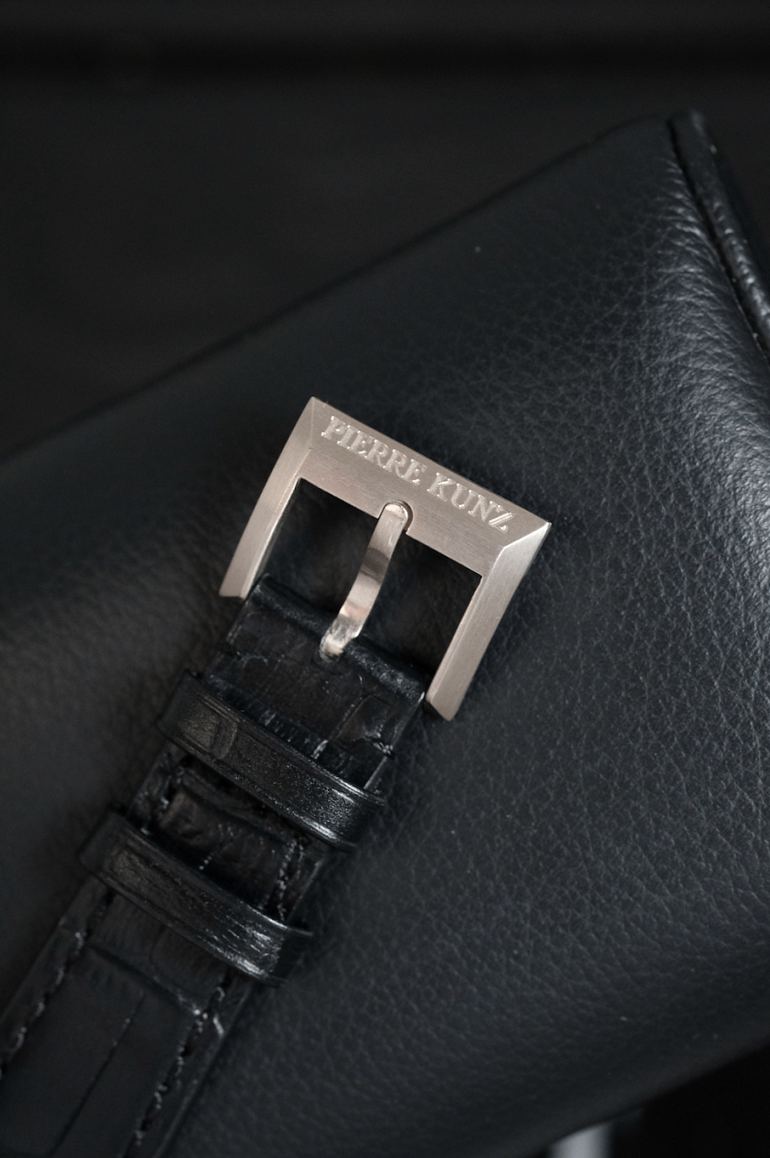 Часы Pierre Kunz  Grande Complicatiоn Tourbillon Retrograde Day And Date White Gold  PKA 701 T JDR