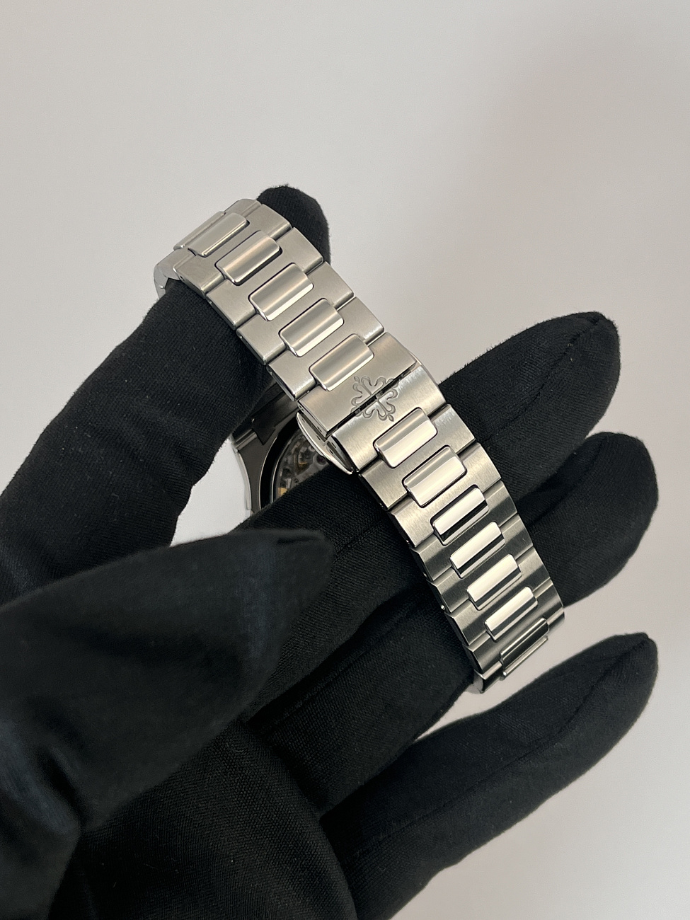 Часы Patek Philippe  Nautilus Steel Ladies Blue  7118/1A-001