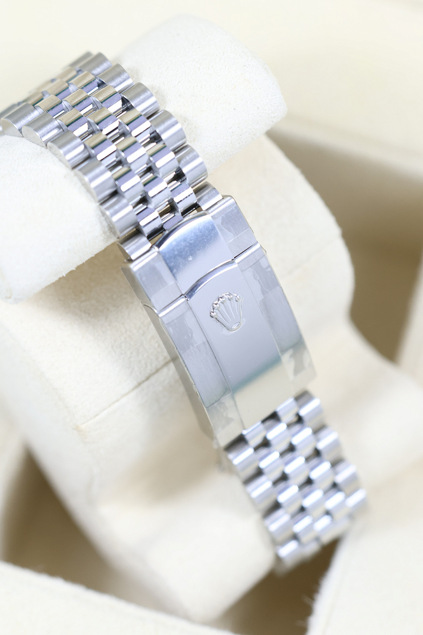 Часы Rolex  Oyster Perpetual Datejust 41 Mm Blue Sticks Jubilee  126300