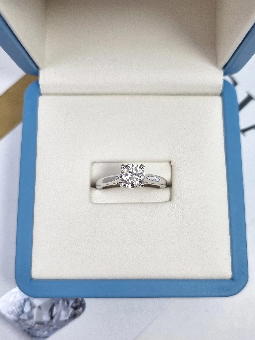 Украшение GIA  Кольцо с бриллиантом 1,01 ct. I/VS1   