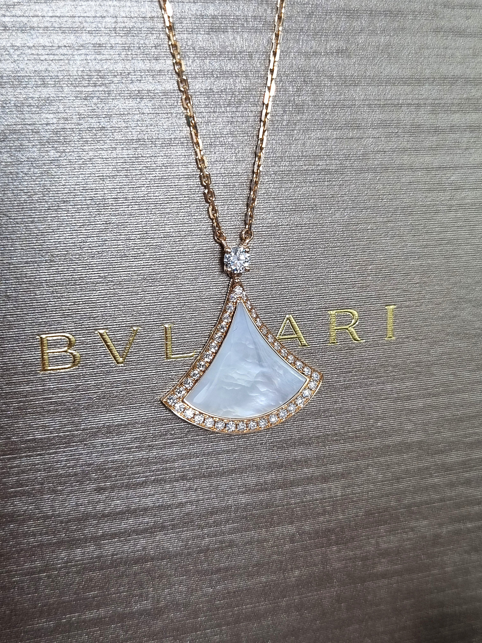 Украшение Bvlgari  Divas’ Dream Necklace  358671 