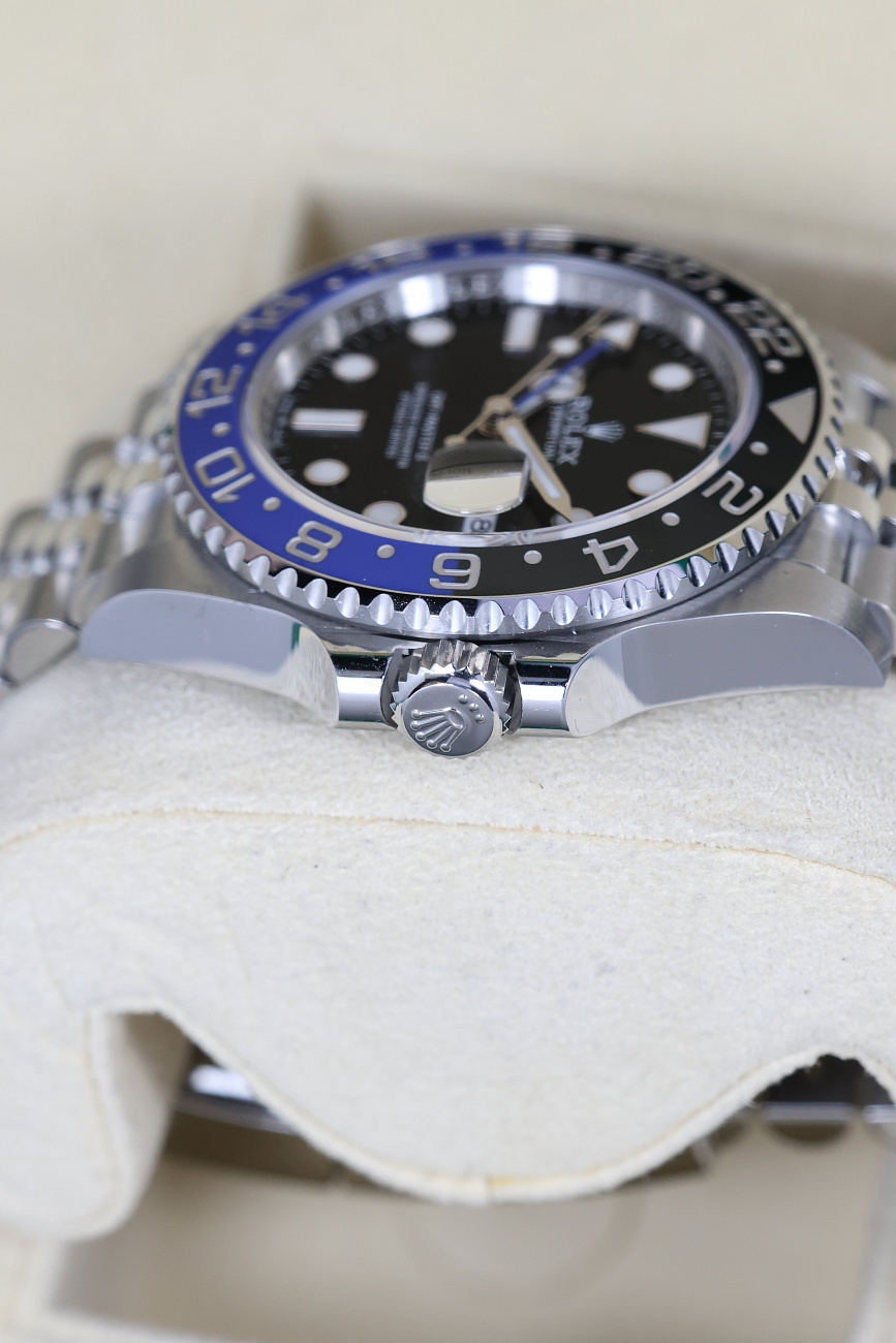Часы Rolex  Gmt-Master Ii Batman  126710 BLNR