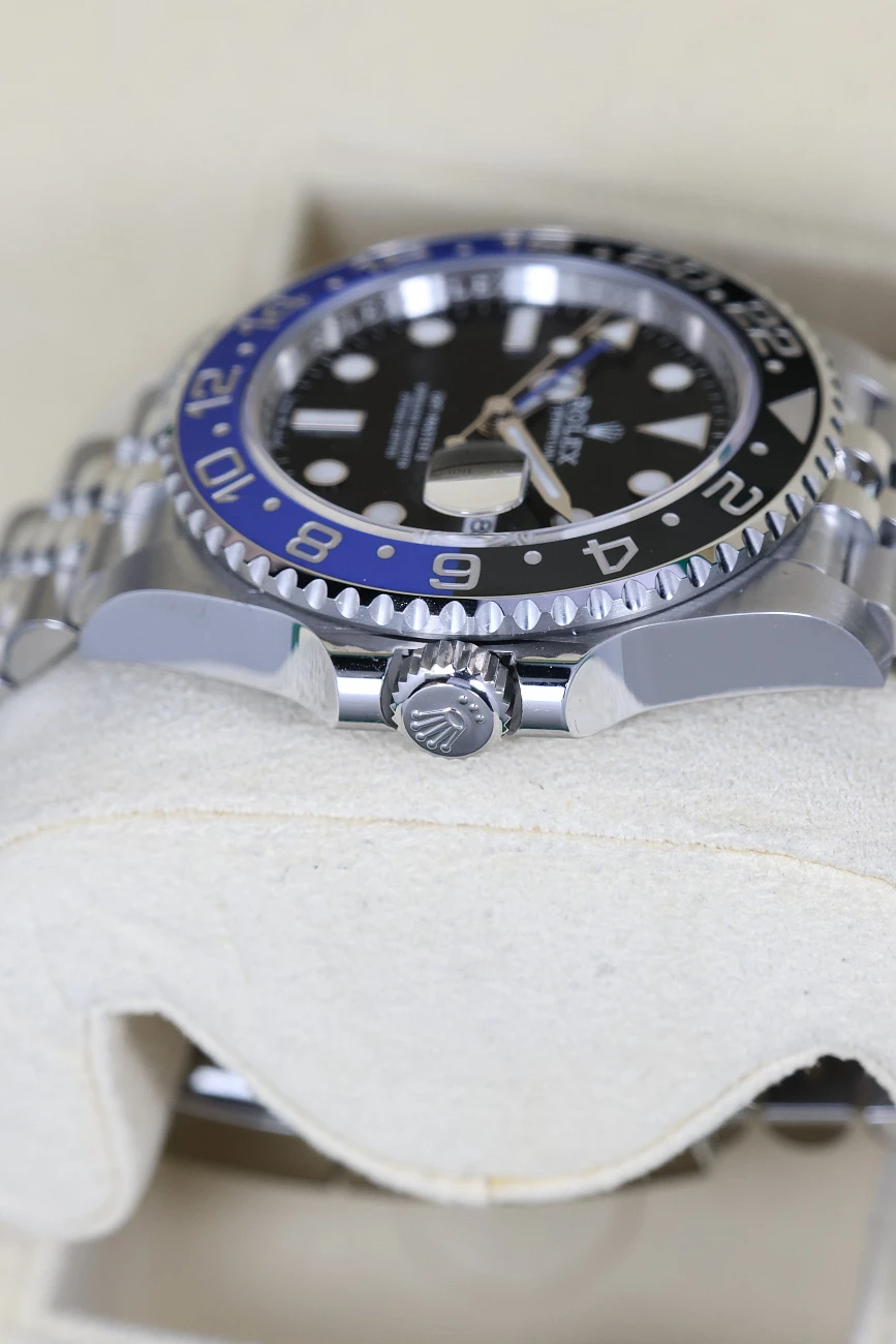 Часы Rolex  Gmt-Master Ii Batman  126710 BLNR