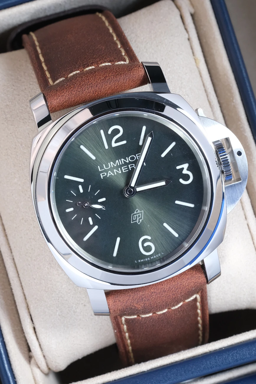 Часы Panerai  Luminor Logo  PAM01624
