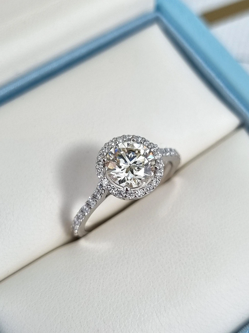 Украшение GIA  Кольцо с бриллиантом 1,20 ct. M/VVS2 (3 Excellent)   